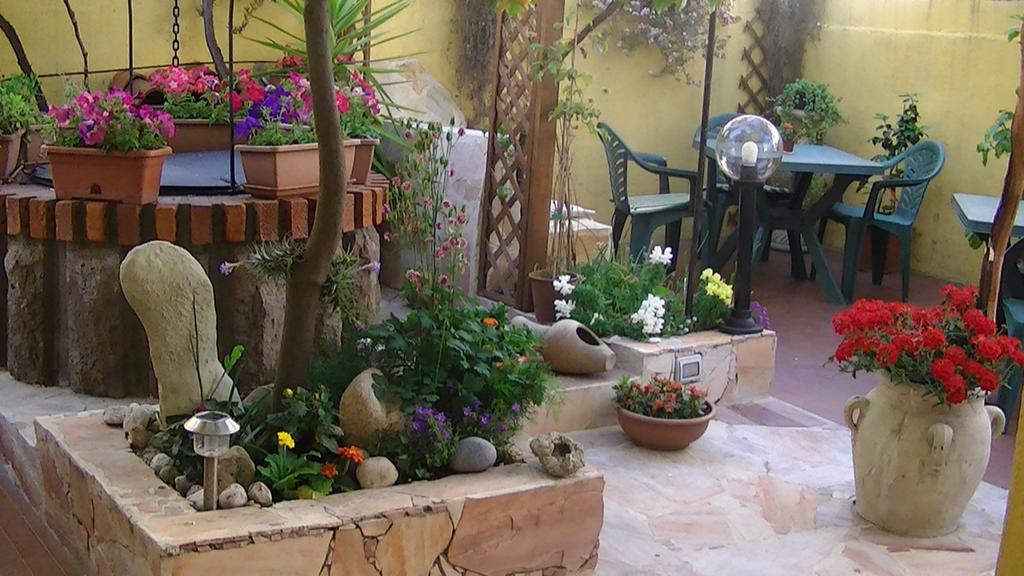 B&B Da Anna Bosa Exterior photo
